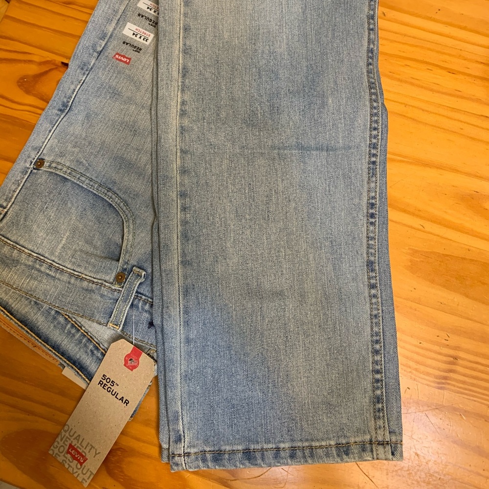 Men’s LEVIS jeans